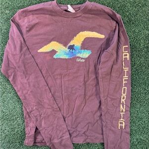 Hollister Men's Long Sleeve Graphic Shirt - Burgundy California